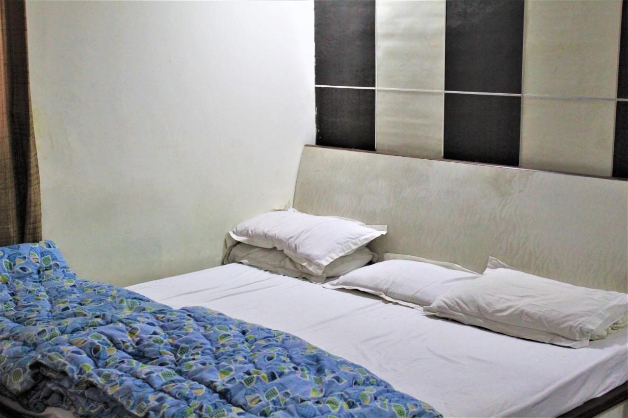 نيودلهي Central Guest House , Walk In Dargah & Markaz المظهر الخارجي الصورة