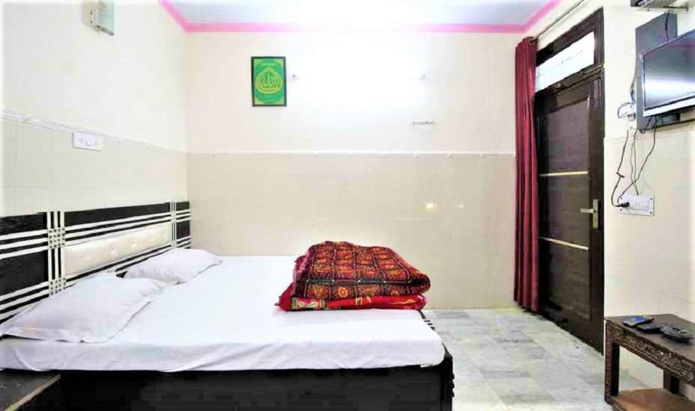 نيودلهي Central Guest House , Walk In Dargah & Markaz المظهر الخارجي الصورة