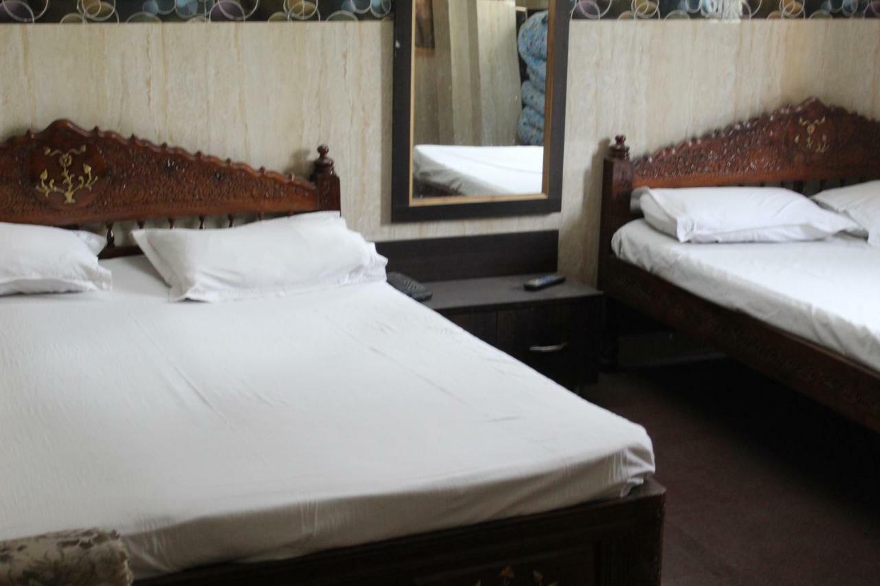 نيودلهي Central Guest House , Walk In Dargah & Markaz المظهر الخارجي الصورة